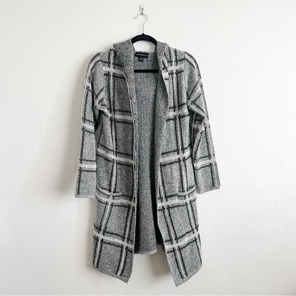 Fortune + Ivy Sweaters - Fortune + Ivy Small Grey Black Plaid Long Hooded Open Cardigan Sweater